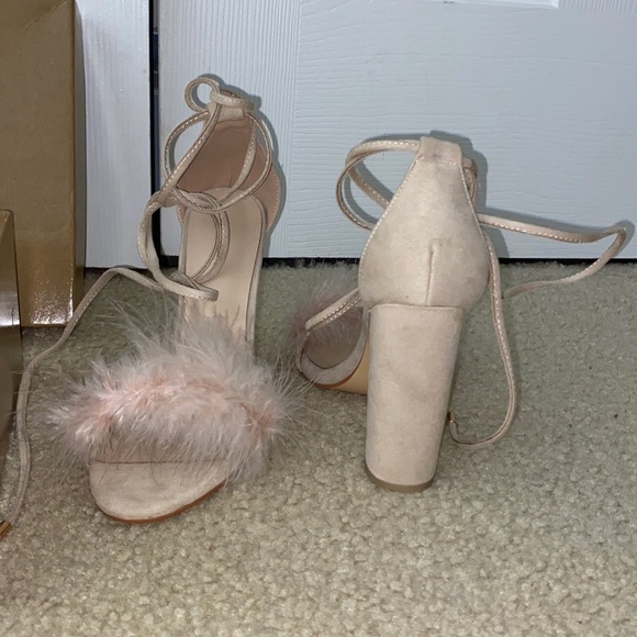 Brand new heels size 7 - Picture 5 of 5